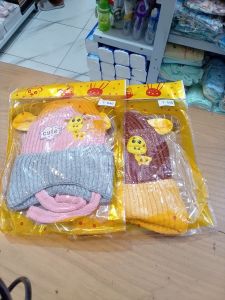 Topi rajut t-046