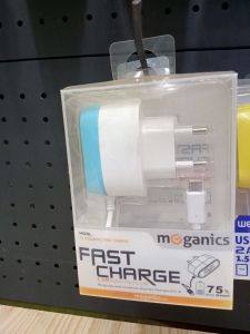 Travel Charger/MOGANICS/MICRO/1,5M CABLE/2A Output