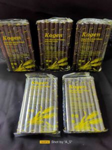 Astor kongguan item/coklat