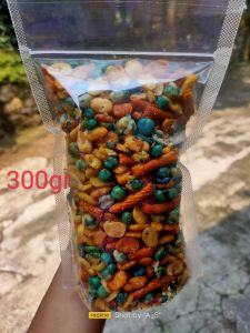 Kacang mix