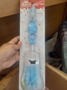 Bunny bottle & nipple brush