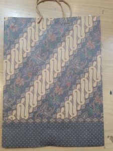Paperback kecil