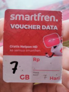 V Smartfren 7 GB 7 hari 