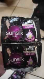 Sunsilk hitam