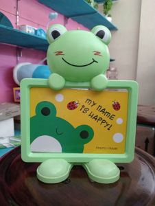 PHOTO FRAME/ KARAKTER HIJAU