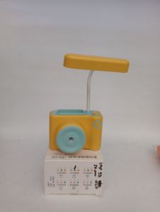TABLE LAMP/ KARAKTER KAMERA/ KUNING, TOSKA