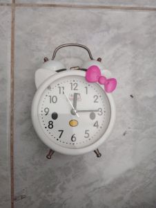 JAM WEKER/ HELLO KITTY/ PUTIH 