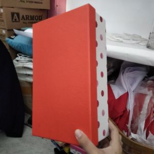 BOX KADO 25X10X6 CM/ MERAH