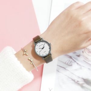  Jam Tangan Wanita A0165 Jam Tangan Kuarsa Seni Kasual Variasi: ungu