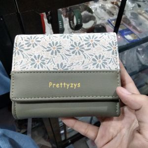 Dompet Prettyzys Sage Motif