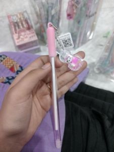 Gel Pen Karakter Gitar