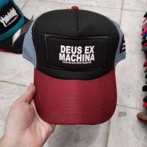 Trucker Jala Deus Ex Machina