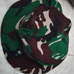 Topi Rimba Hijau