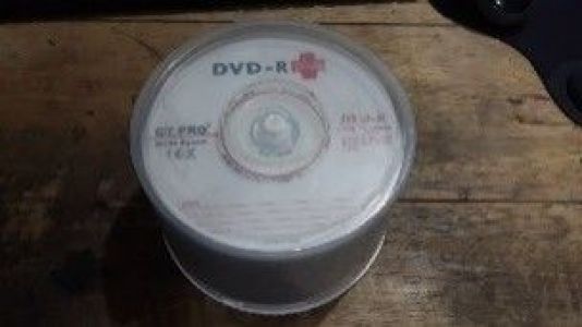 DVD R