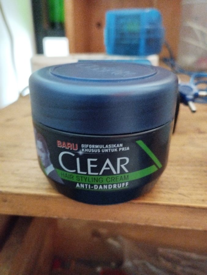 Minyak Rambut Clear styling cream 100gr