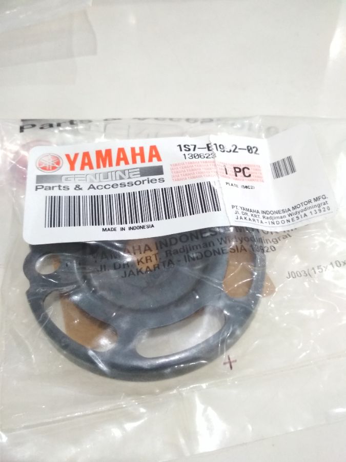 Plate Water Pump Vixion 1S7 YGP