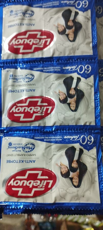 Lifebuoy Biru shampo