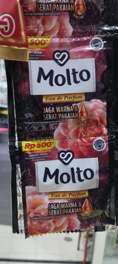 Molto pewangi Eau de parfum 500