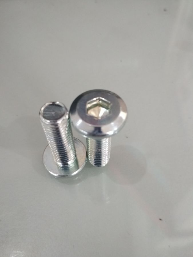 Baut L M8-30 mm