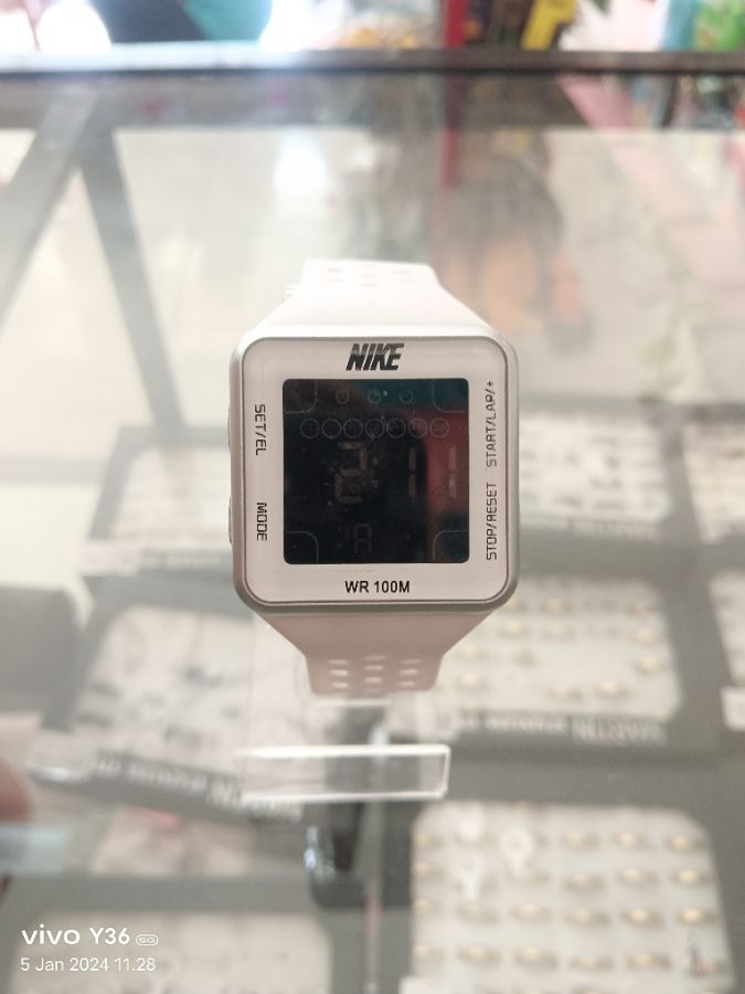 Nike Led Jam Tangan Cewek White