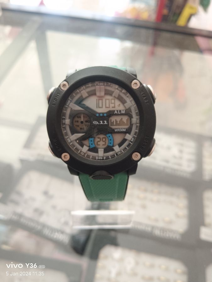 S11  Sport Jam Tangan Cowok Black Green
