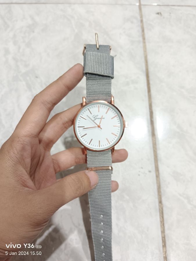 Geneva Jam Tangan Cewek Grey