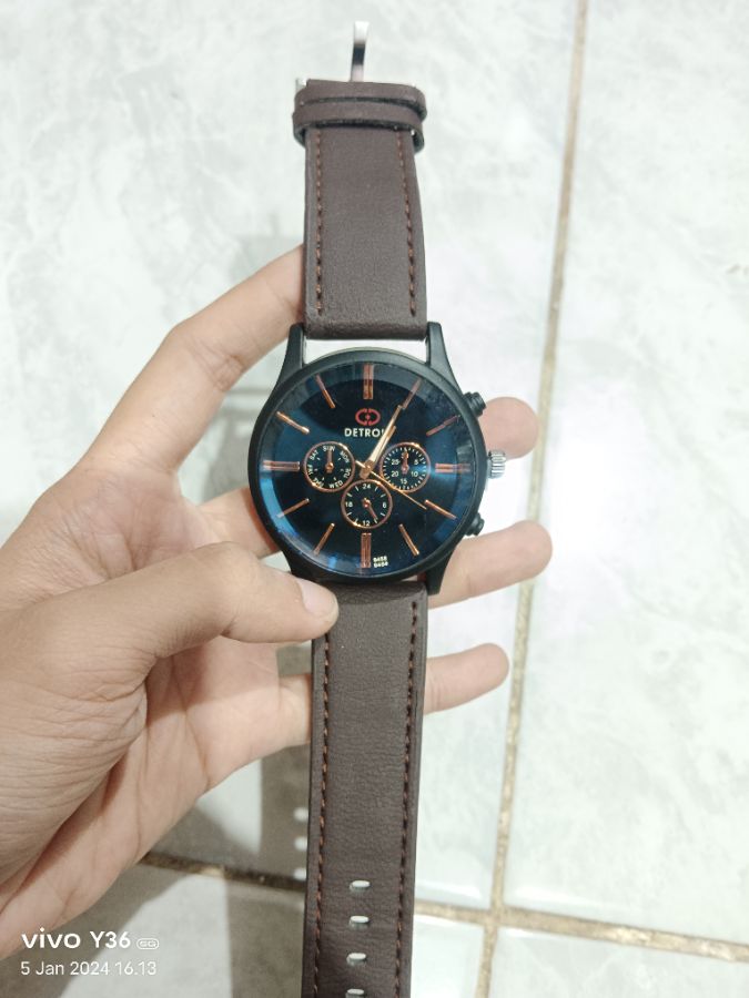 Detroit Jam Tangan Cowok Brown