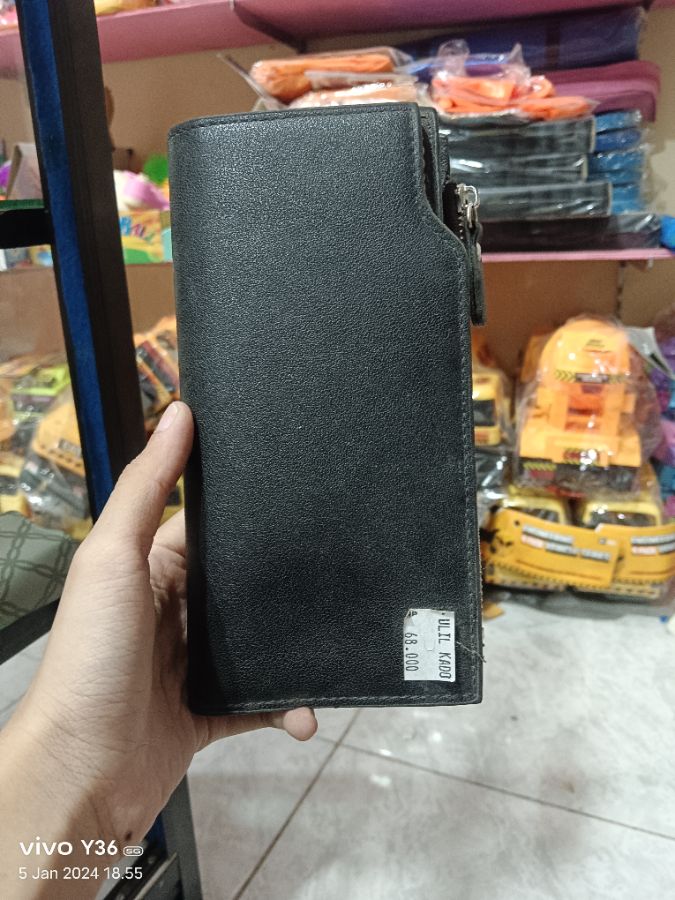 Lacoste Dompet Panjang Cowok Black
