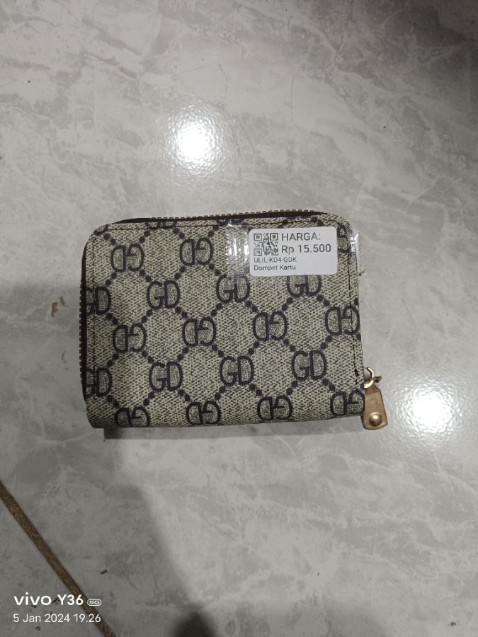 GD Dompet Kartu Cewek Abu