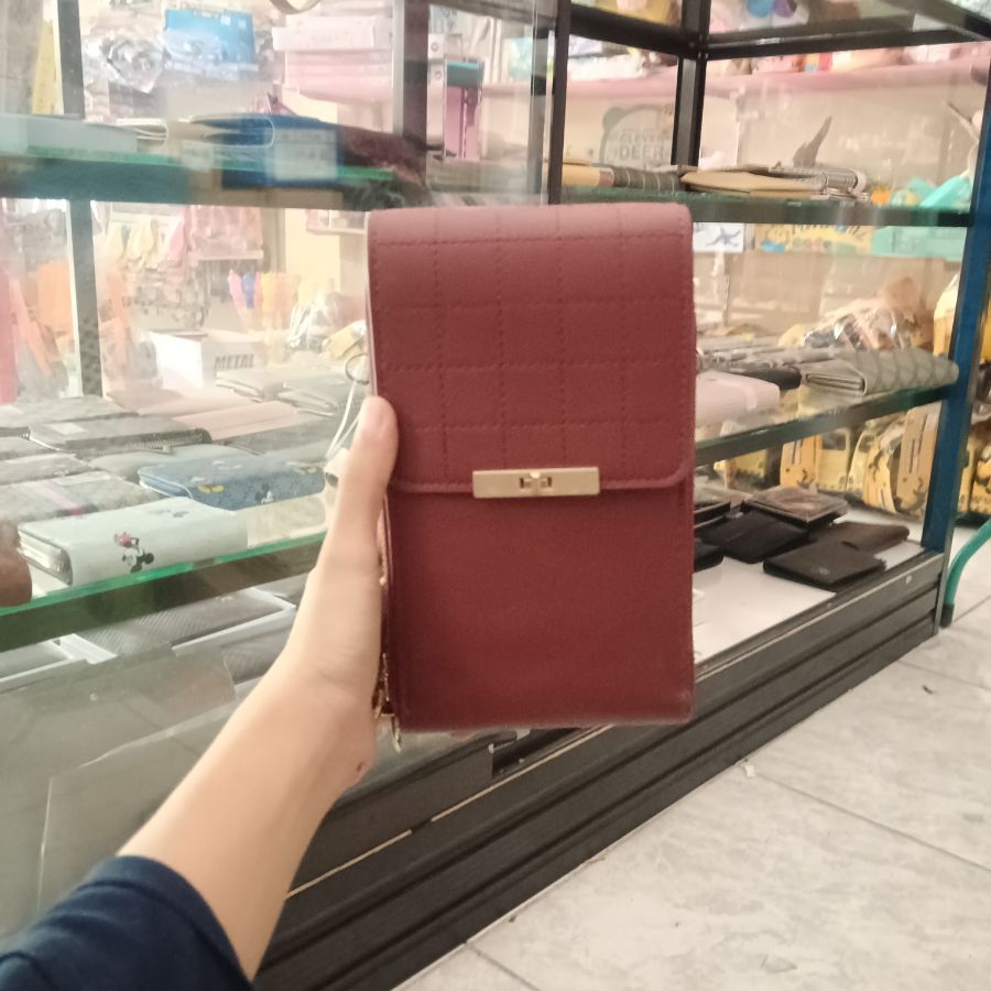 Slingbag Fashion Maroon
