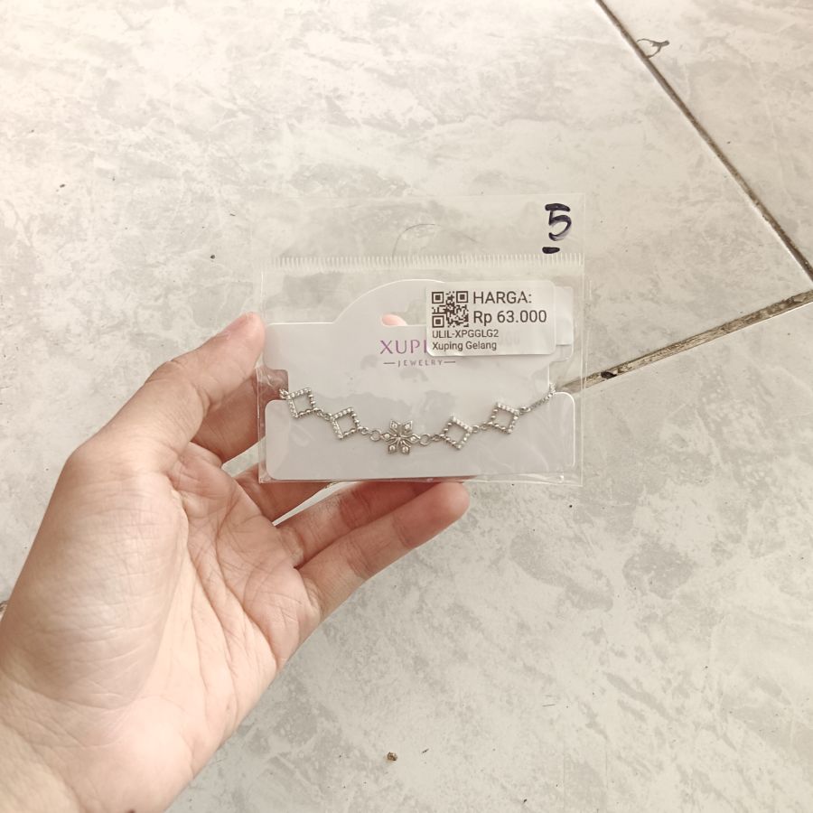 Xuping Gelang Square Silver