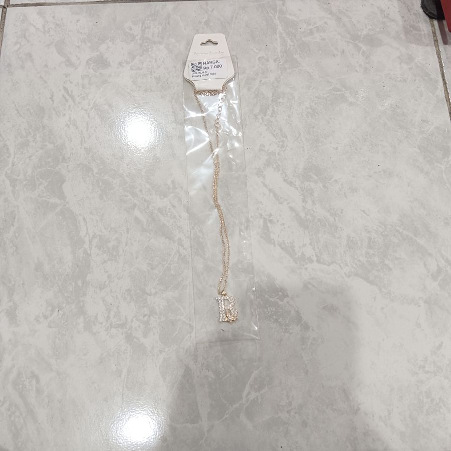 Kalung Huruf Gold/B
