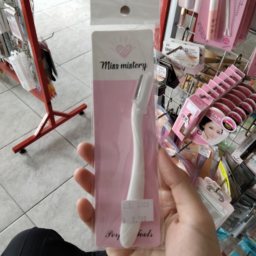 Miss Mistery Perfect Tools 
