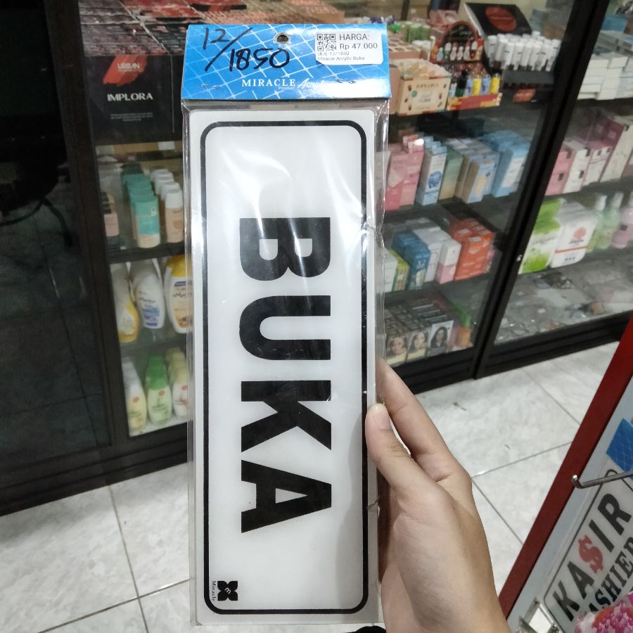 Miracle Acrylic Buka