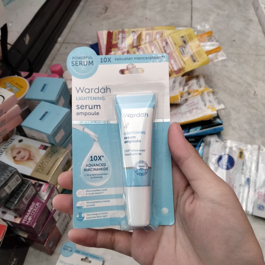 Wardah Lightening Serum Ampoule 8ml