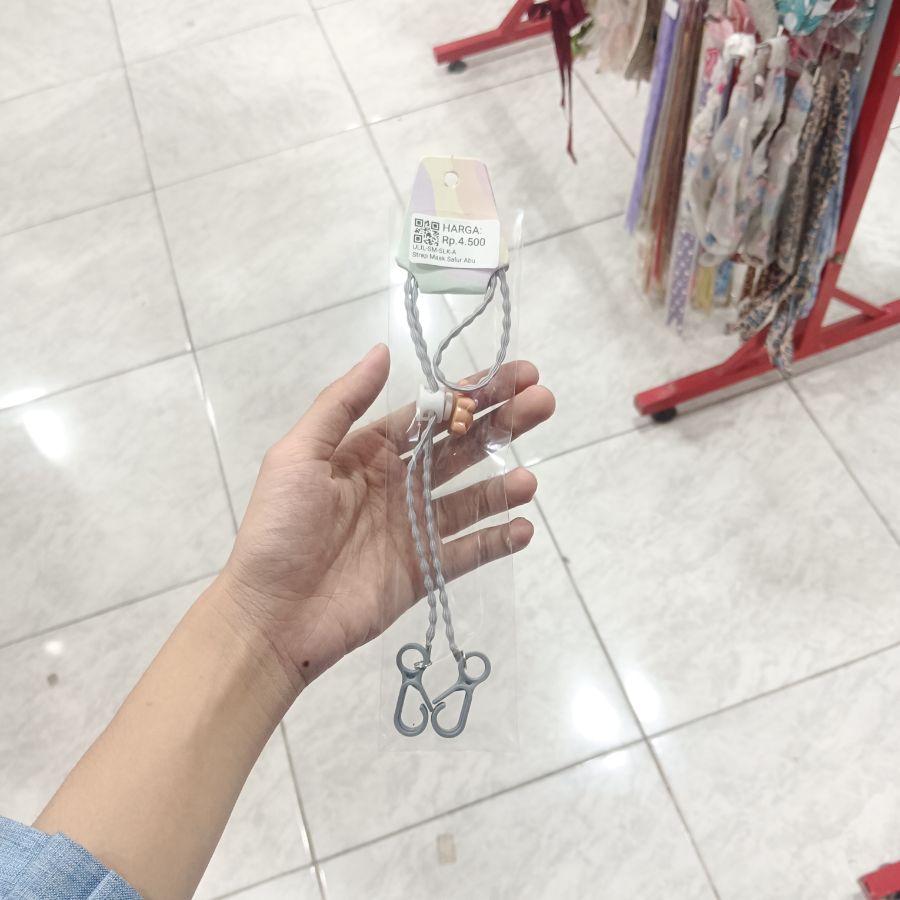 Strap Masker Salur Karakter Abu