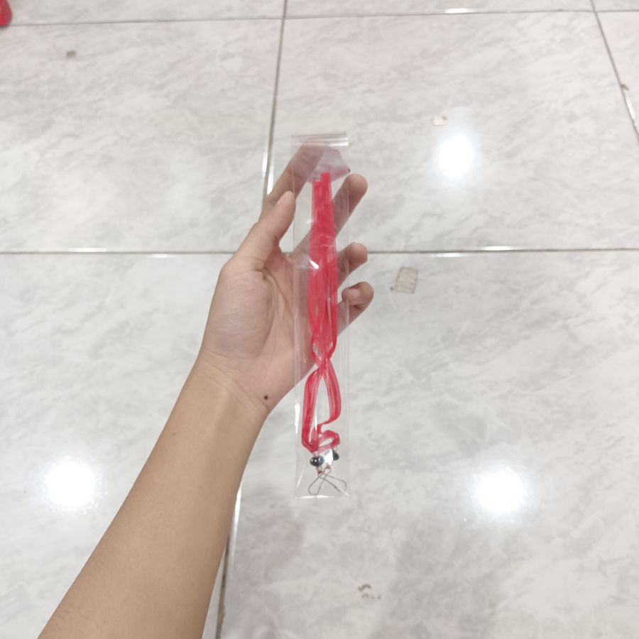 Strap Masker Polos Stripe Merah