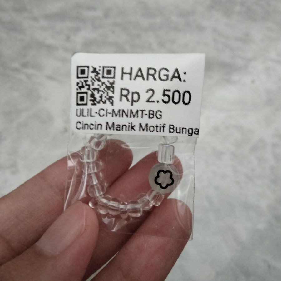 Cincin Manik Motif Bunga 