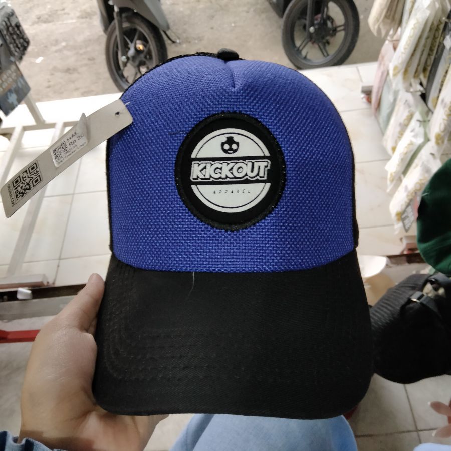 Topi Trucker Logo 