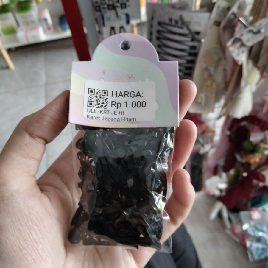 Karet Jepang Hitam