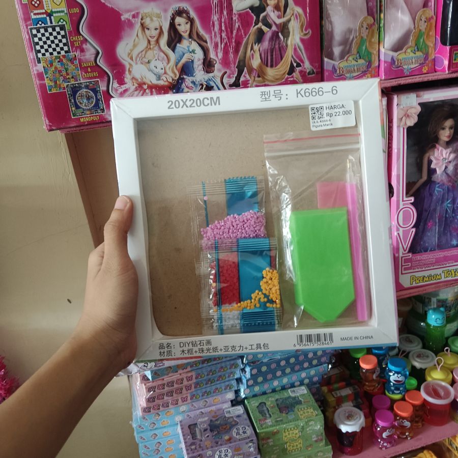 Pigura Manik Manik