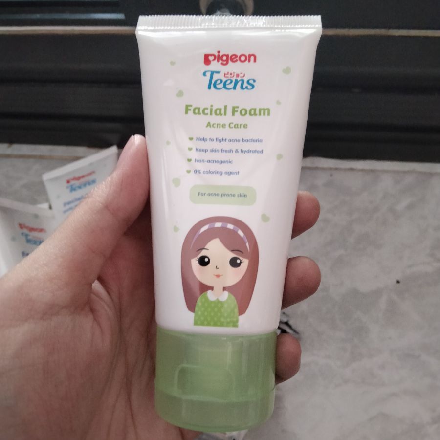 Pigeon Teens Facial Foam Acne Care 40gr