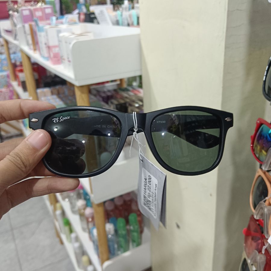 Kacamata Dewasa RB Space/Hitam