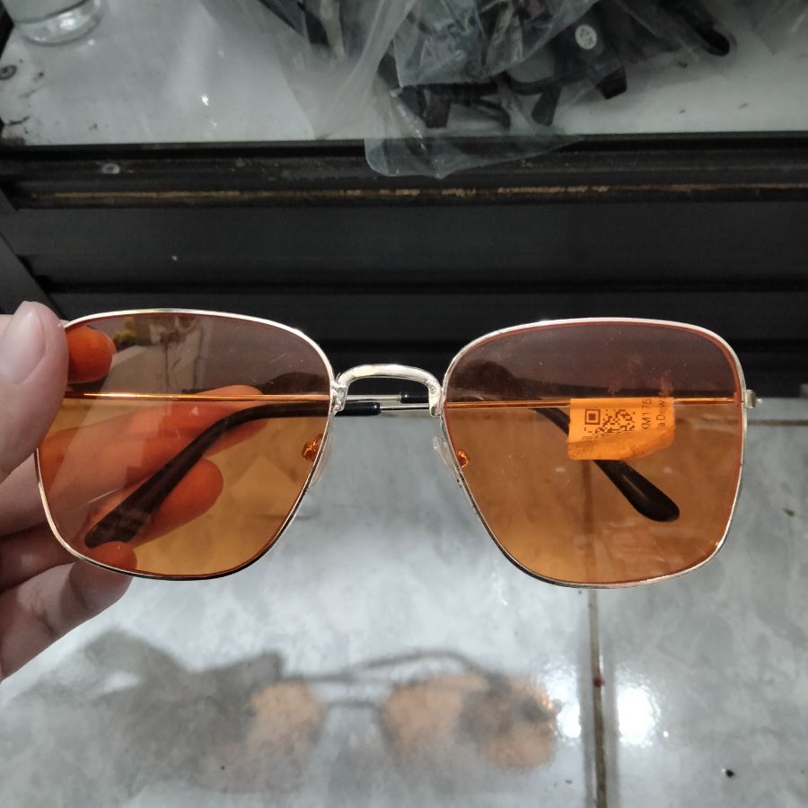 Kacamata Gold Orange