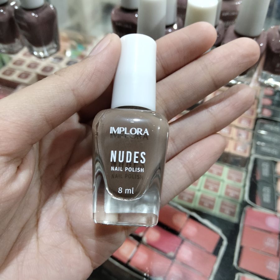 Implora Nudes