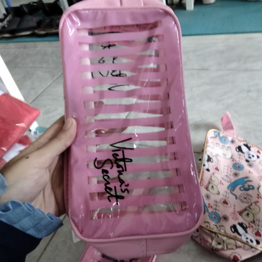Pouch Make Up Victoria 