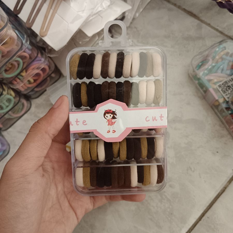 Ikat Rambut Isi 60