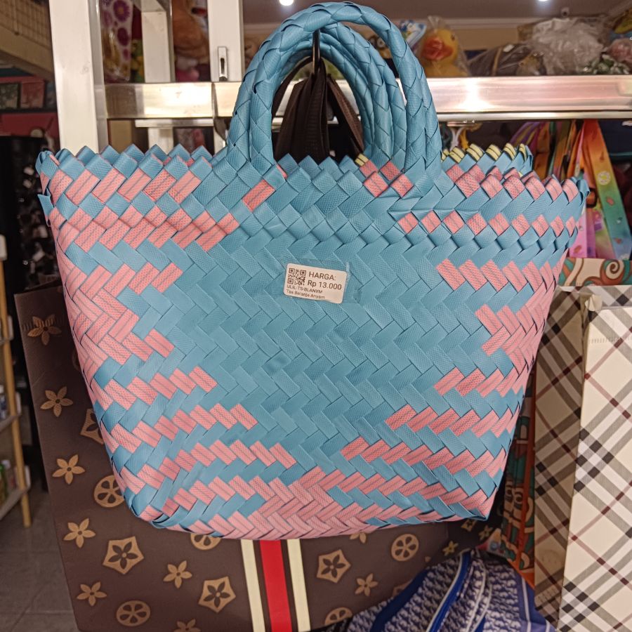 Tas Belanja Anyam
