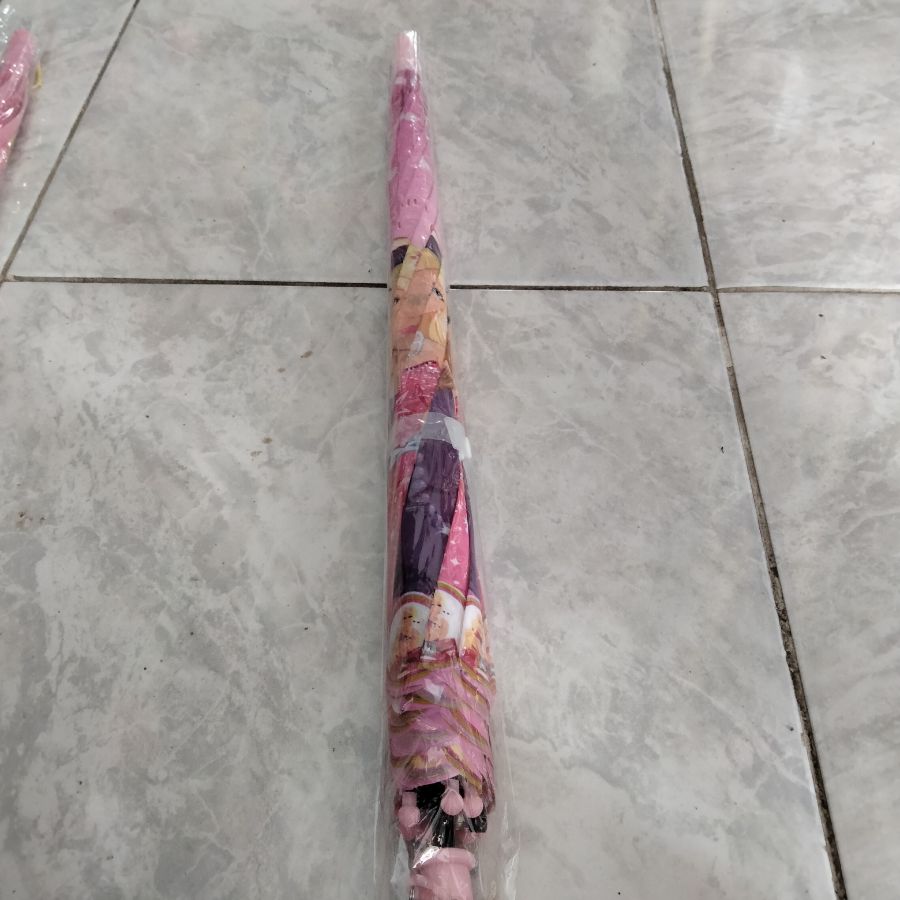 Payung anak karakter 
