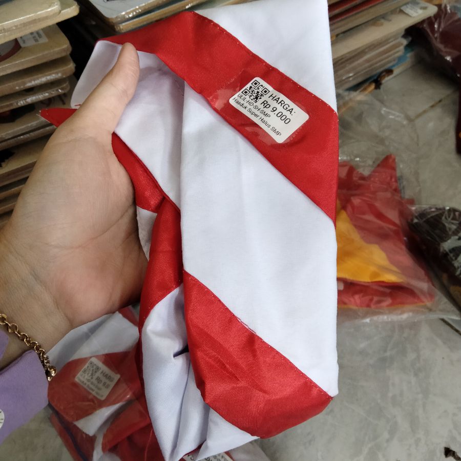 Hasduk Super halus SMP